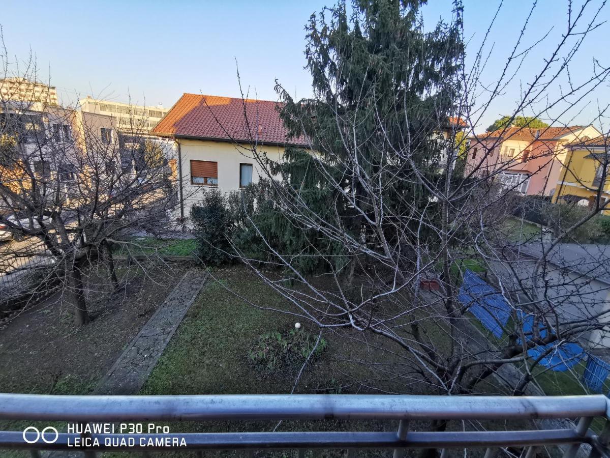 Venice Mestre Station Apartment マルゲーラ エクステリア 写真