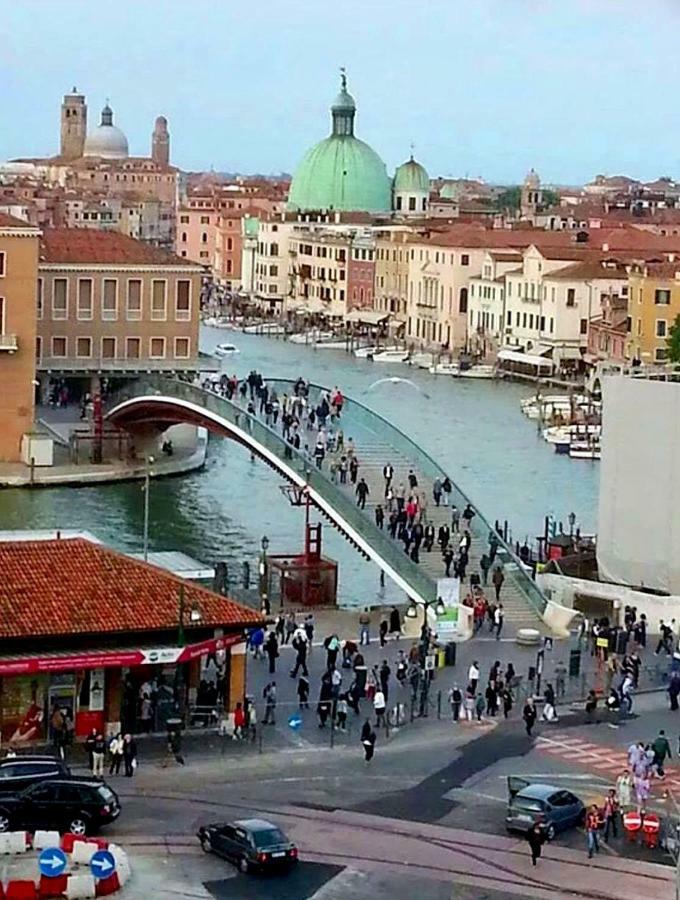 Venice Mestre Station Apartment マルゲーラ エクステリア 写真